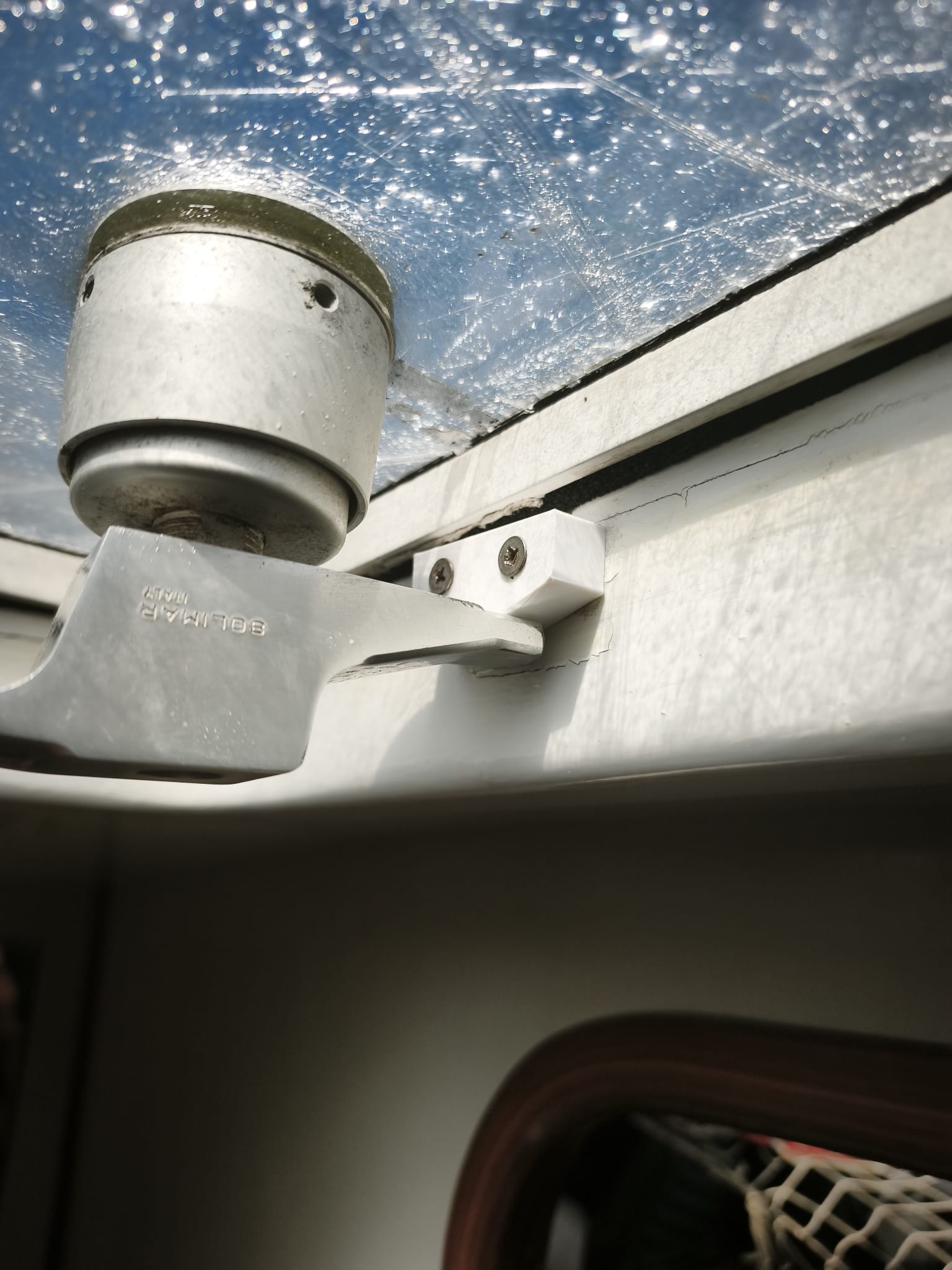 Solimar Hatch Handle Lock Block